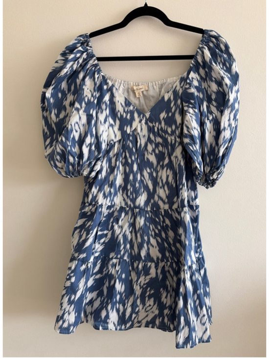 Anthropologie Dresses & Skirts - Women's Blue Tassel Blue White Ikat Print Mini Dress XS